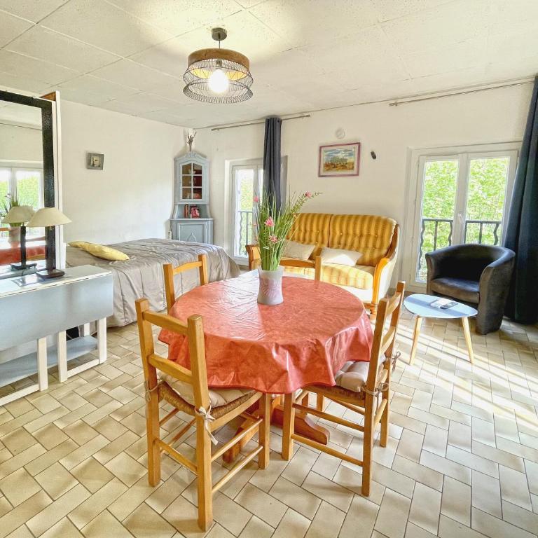 Studio MISTRAL Centre-ville - Appartement Supérieur - Vue sur Ville - 1