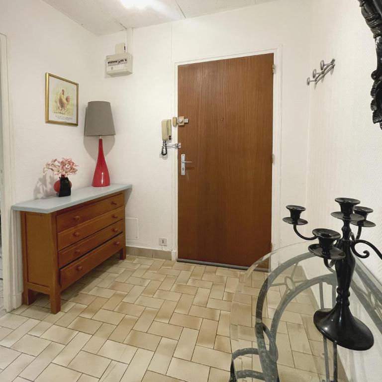 Studio MISTRAL Centre-ville - Appartement Supérieur - Vue sur Ville - 8