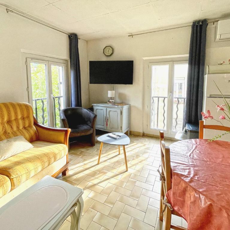 Studio MISTRAL Centre-ville - Appartement Supérieur - Vue sur Ville - 13