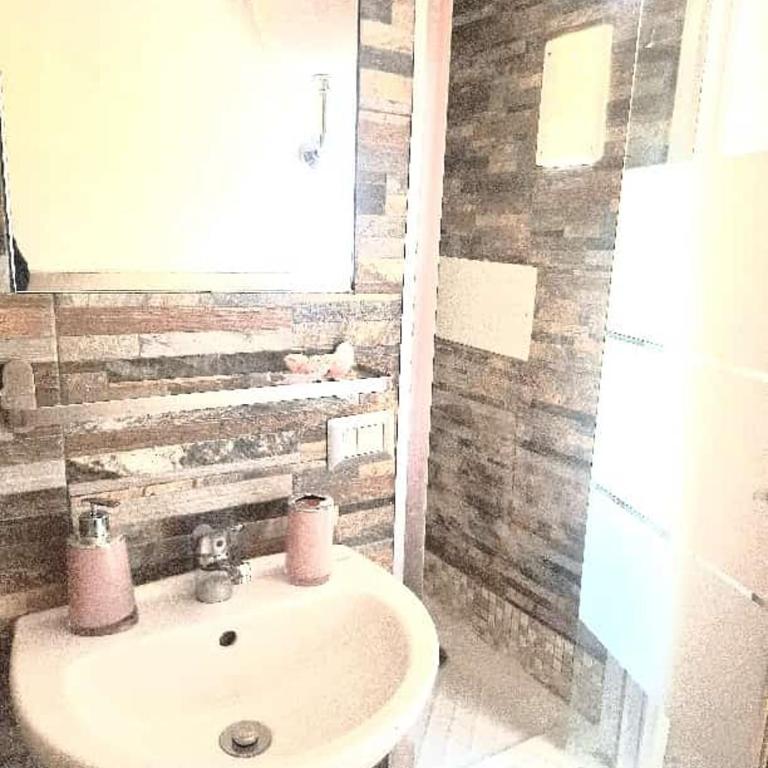CONCEPT APARTMENT NAPLEs in centro città - Appartamento con 1 Camera da Letto - 16