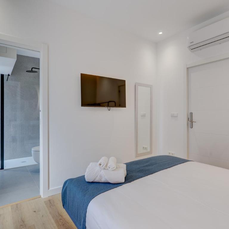 Pension Yoldi - Habitación Familiar con balcón - 6