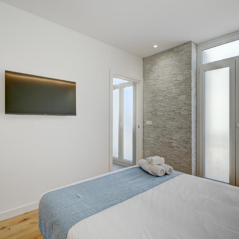 Pension Yoldi - Habitación Doble Deluxe con balcón - 6