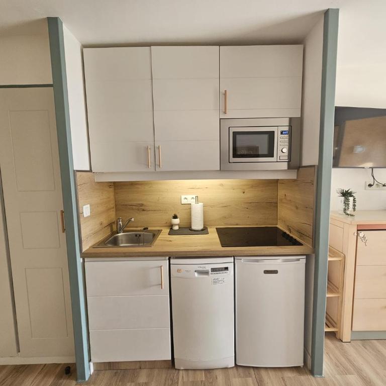 Magnifique vue sur la Méditerranée ! votre séjour d'exception vous attend - Appartement 1 Chambre - 13