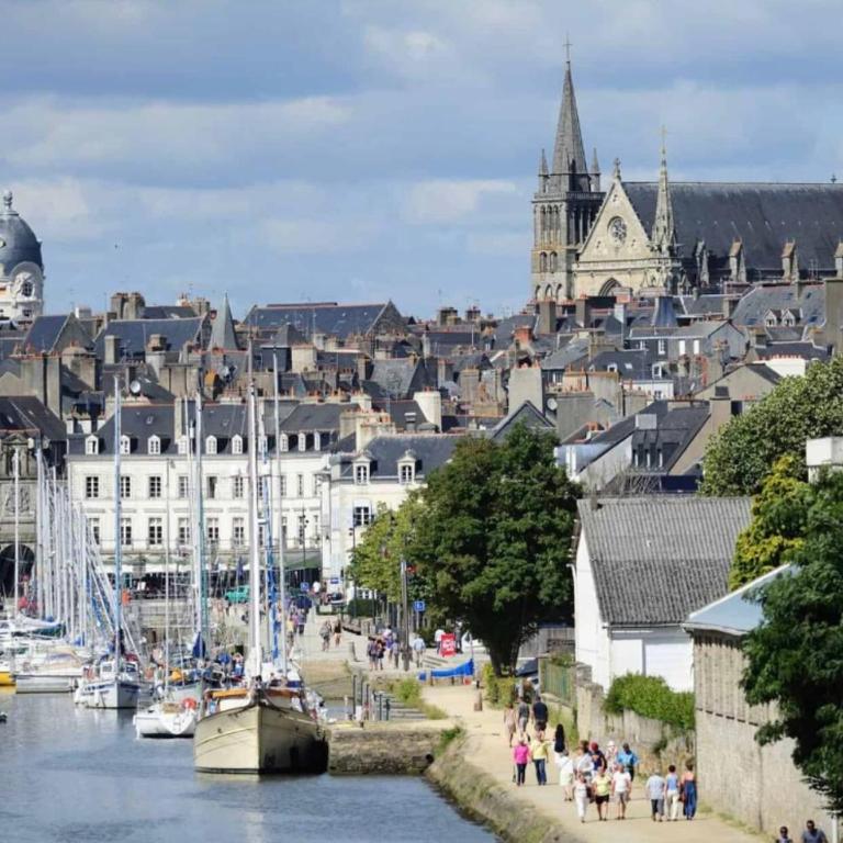 2 chambres - 2 Sdb - idéal famille ou 2 couples - Appartement 2 Chambres - 21