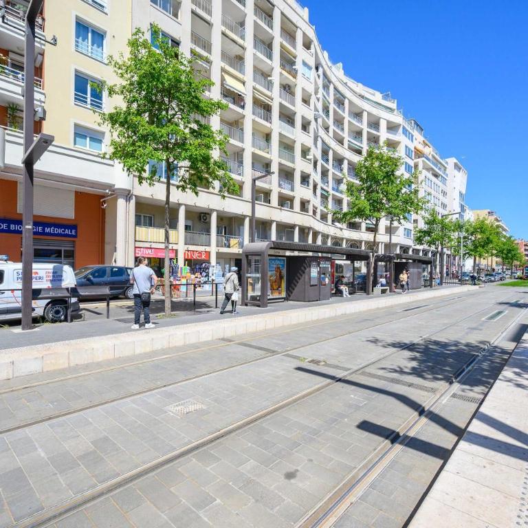 Vue mer & terrasse 5 pers proche plage et centre - Appartement - 14