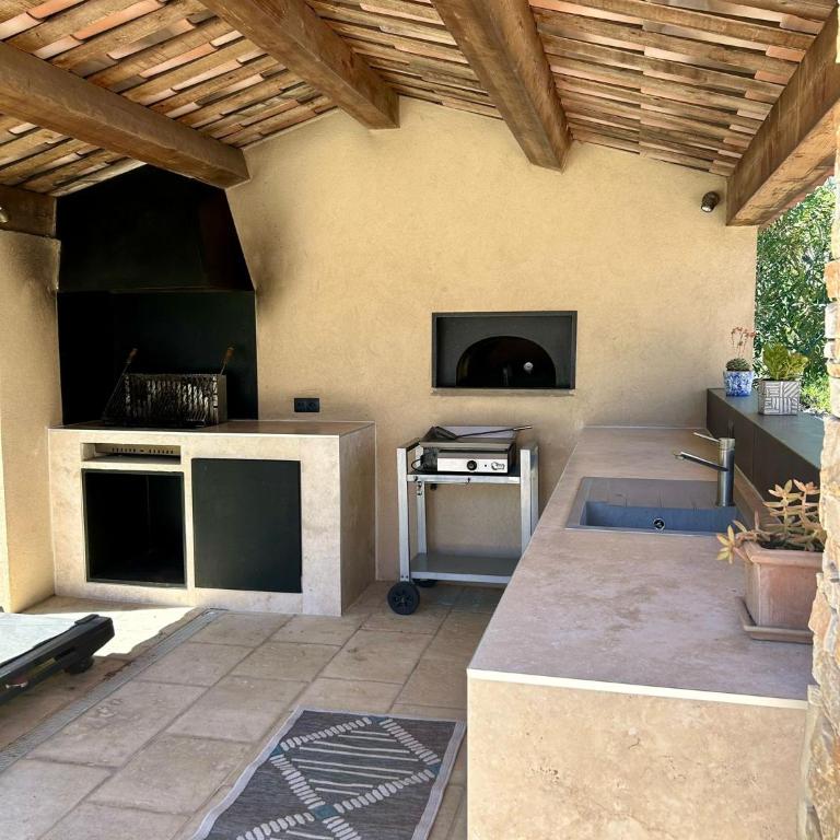 Jolie villa 3ch climatisée à proximité du village de Valbonne mecalineloc - Villa de 3 dormitorios - 17