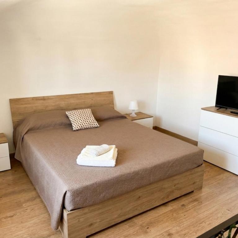 Fiorentino's House - City Centre & Hospitality - Two-Bedroom House - 12