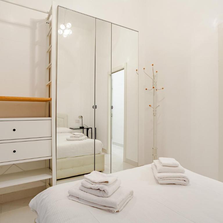 Duomo e tribunale luxury suite 2 bedroom 2 bathroom - Appartamento con 2 Camere da Letto - 9
