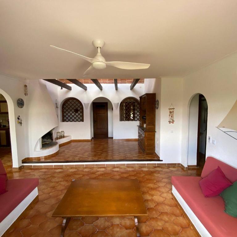 LEstartit Les Acasies 3 - Three-Bedroom House - 6