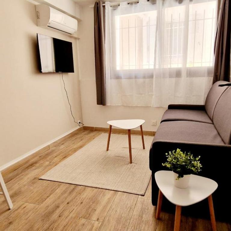 1 Le Saint Joseph Studio with AC in the City Center - Monolocale - 2