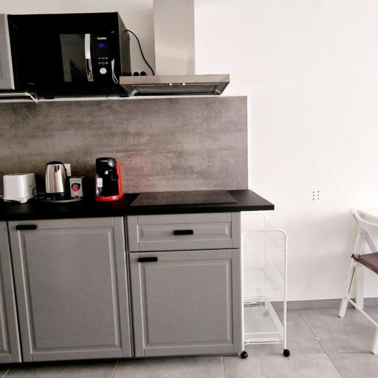 2 Le Saint Joseph Studio in City Center with AC - Studio - 7