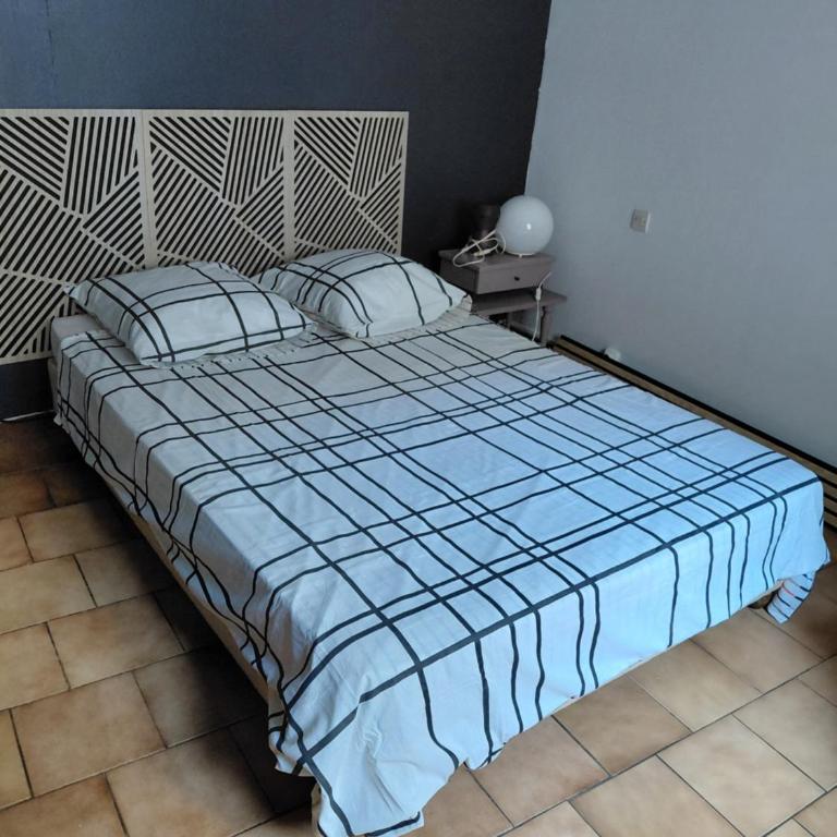 Très bien , cœur de ville historique , Appartement T2 - Apartamento de 1 dormitorio - 9