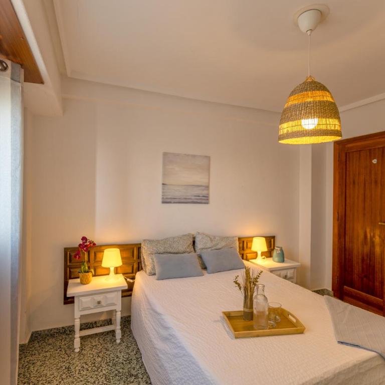 Desayuna frente al mar, Terraza y Vistas Únicas - Two-Bedroom Apartment - 19