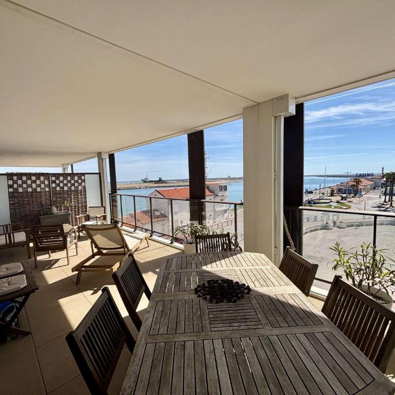 Appartement 3 pièces - 5 personnes - Port-la-Nouvelle PN000-302 - Appartement 2 Chambres avec Terrasse et Vue sur la Mer - 5