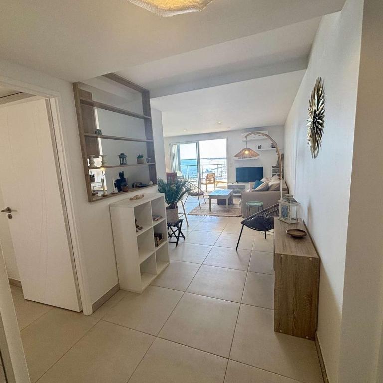 Appartement 3 pièces - 5 personnes - Port-la-Nouvelle PN000-302 - Appartement 2 Chambres avec Terrasse et Vue sur la Mer - 6