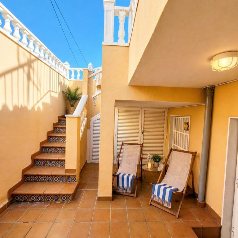 Beachfront Home La Mata - Casa - 26