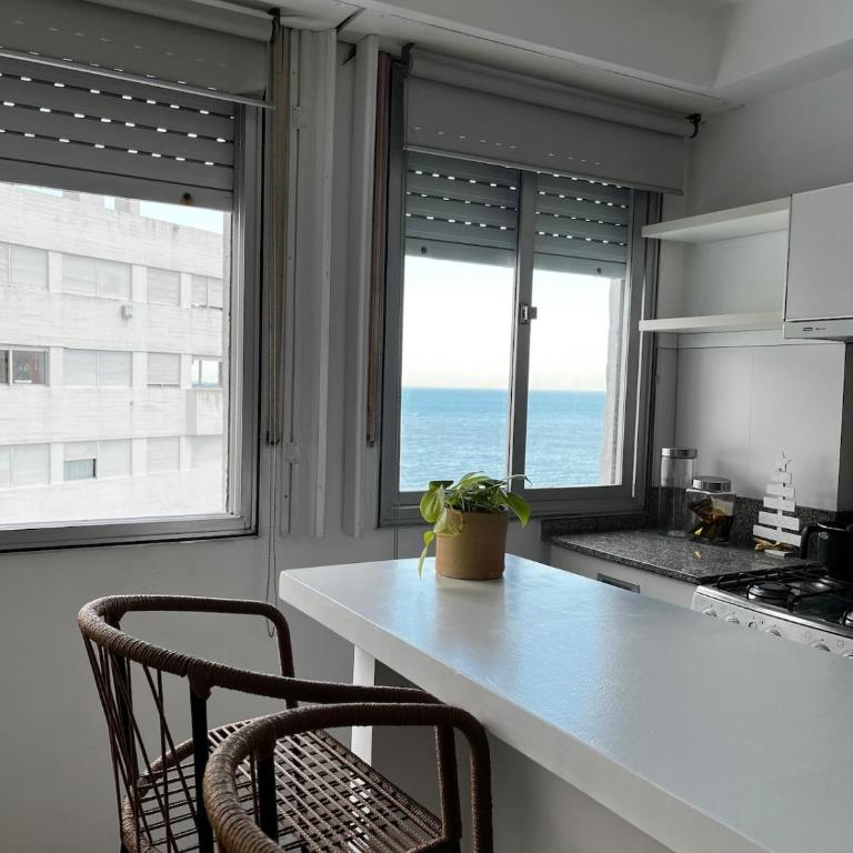 Departamento Frente al Mar - Apartamento de 2 dormitorios - 10