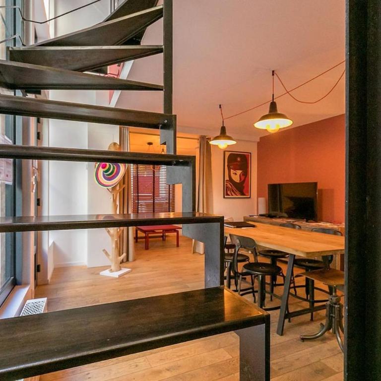 Atelier du chapeau rouge-parking-centre-ville - Appartement - 7