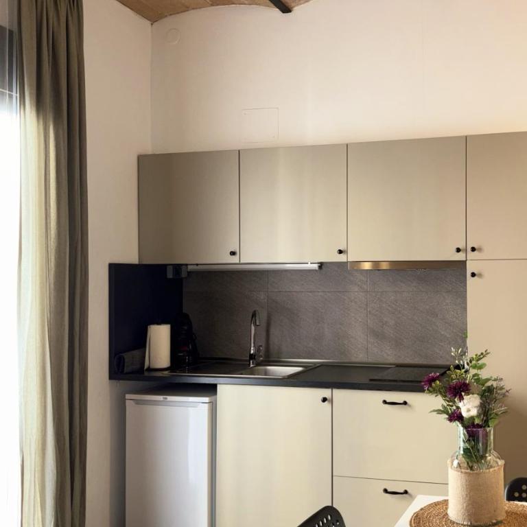Cozy Apartment in Sants - One-Bedroom Apartment - 7