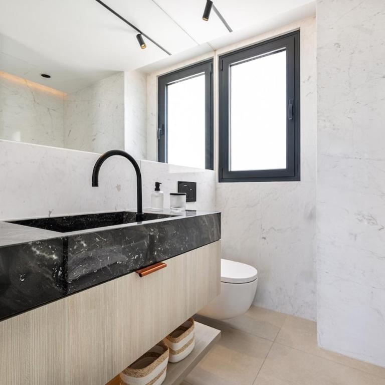 Luxury Penthouse with Jacuzzi, Sea View and Gym - Apartamento - 21