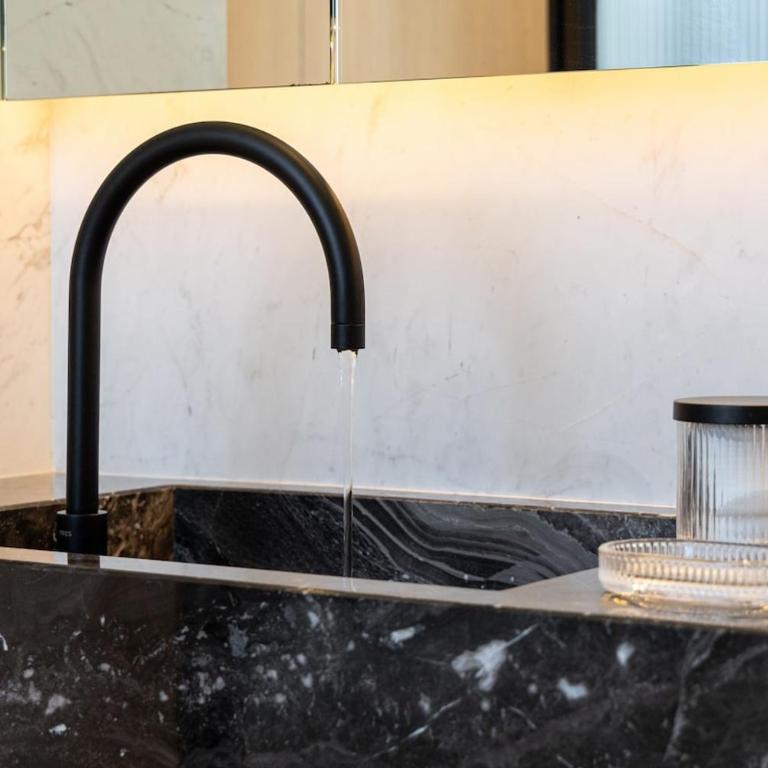 Luxury Penthouse with Jacuzzi, Sea View and Gym - Apartamento - 28