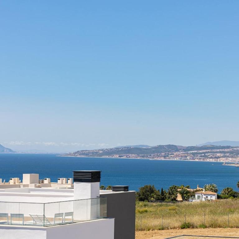 Luxury Penthouse with Jacuzzi, Sea View and Gym - Apartamento - 44