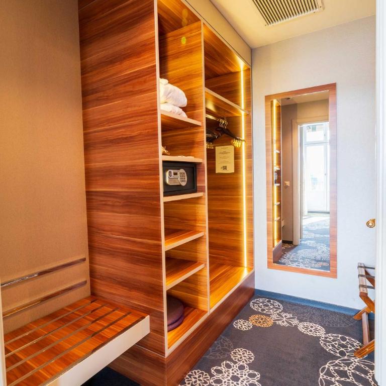 Hotel Schweizerhof Luzern - Luxuriöse Suite Luzern - 5
