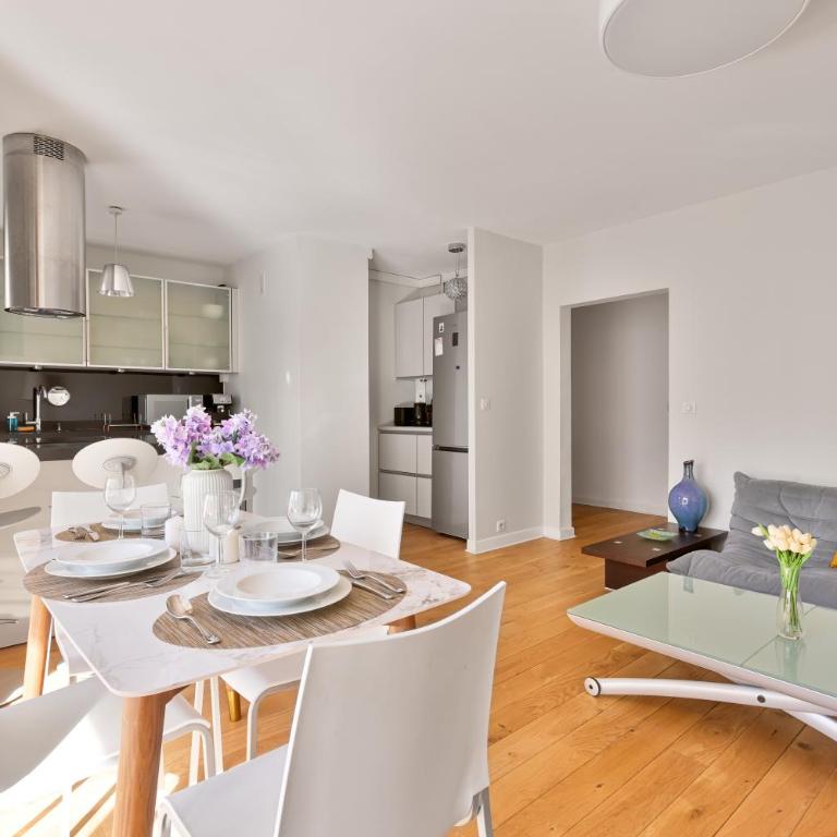 Spacious 2-Bedroom Apartment with Balcony in Paris - Appartement 2 Chambres avec Balcon - 6