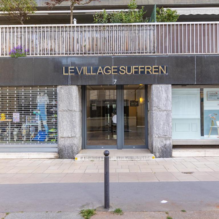 Spacious 2-Bedroom Apartment with Balcony in Paris - Appartement 2 Chambres avec Balcon - 13