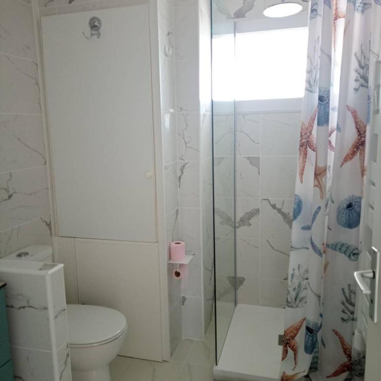 Vue mer exceptionnelle T3, clim, piscine, parking privé 4GRSUD504 - Apartment mit 2 Schlafzimmern, Terrasse und Meerblick - 16