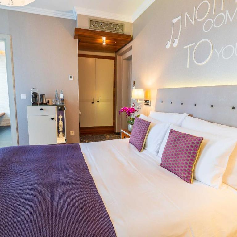 Hotel Schweizerhof Luzern - Style Doppelzimmer mit Stadtblick - 5