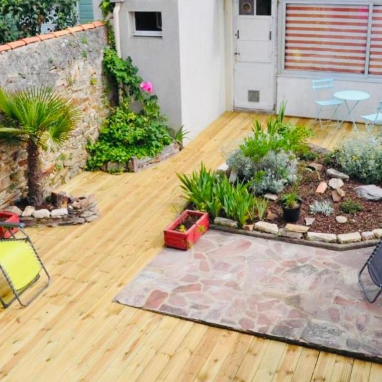 Maison centre-ville avec cour privée, plage à pied - Maison de Ville 2 Chambres - 2