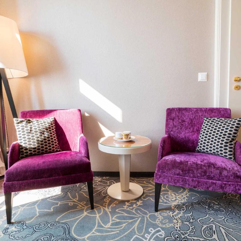 Hotel Schweizerhof Luzern - Deluxe Doppel-/Zweibettzimmer mit Seeblick - 7