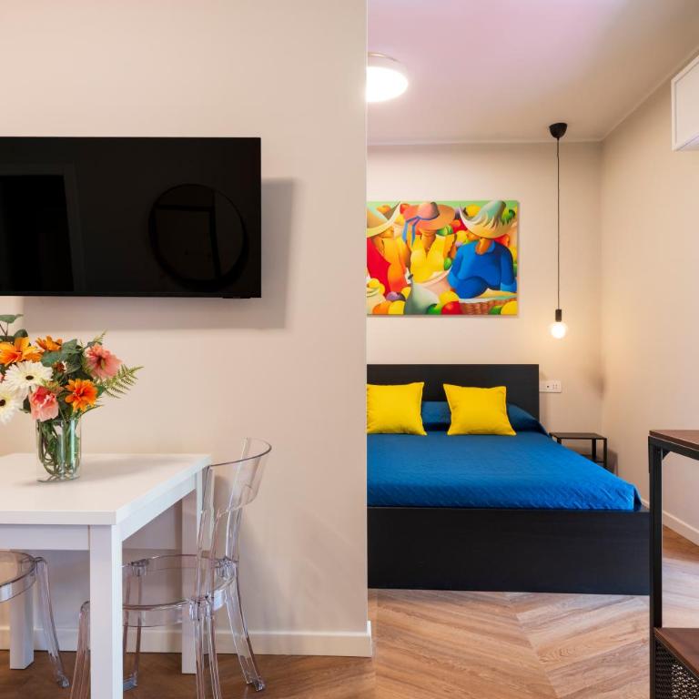 10' from the Sea, Elegant Loft with Private Veranda - Appartamento con 1 Camera da Letto - 32
