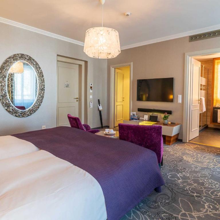 Hotel Schweizerhof Luzern - Deluxe Doppel-/Zweibettzimmer mit Stadtblick - 3
