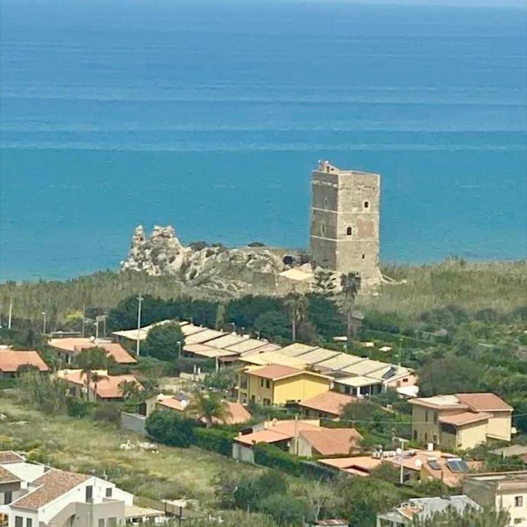 Steps from the Beach, Minutes from Cefalù - Casa con 3 Camere da Letto - 12
