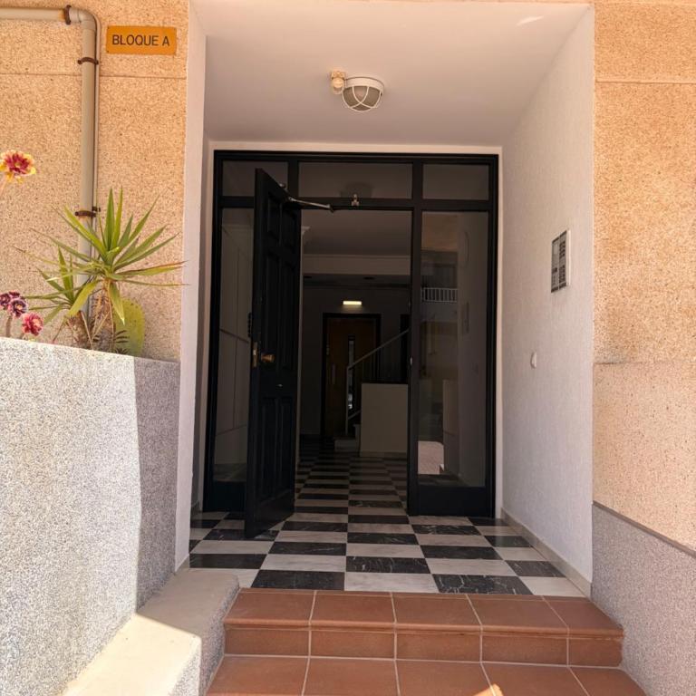 Spacious apartment 5 minutes from the beach - Apartamento de 3 dormitorios - 42