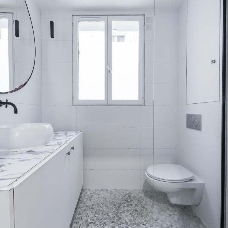 4-Star Apartment for 4, 10 mn from Champs-Élysées - Appartement 1 Chambre - 26