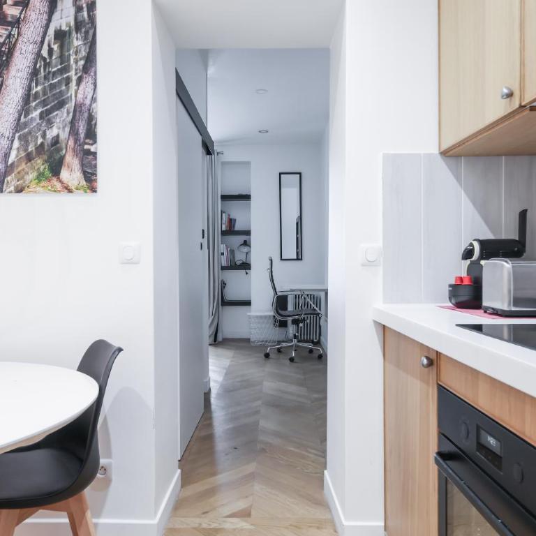 4-Star Apartment for 4, 10 mn from Champs-Élysées - Appartement 1 Chambre - 3