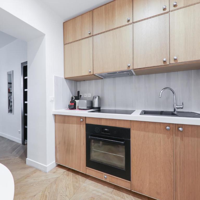 4-Star Apartment for 4, 10 mn from Champs-Élysées - Appartement 1 Chambre - 4
