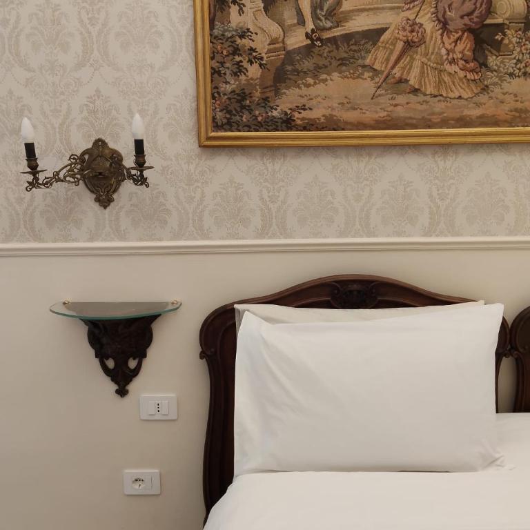 Carafa di Maddaloni Residenza di Charme - Camera Matrimoniale/Doppia con Letti Singoli con Letto Supplementare - 2