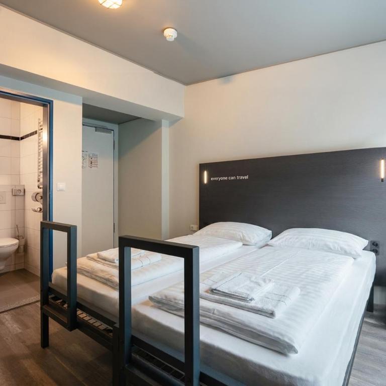 a&o Salzburg Hauptbahnhof - Zweibettzimmer - 4