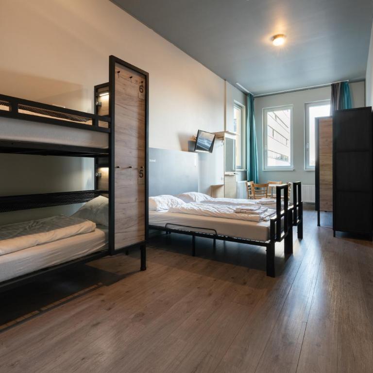 a&o Salzburg Hauptbahnhof - Sechsbettzimmer - 2