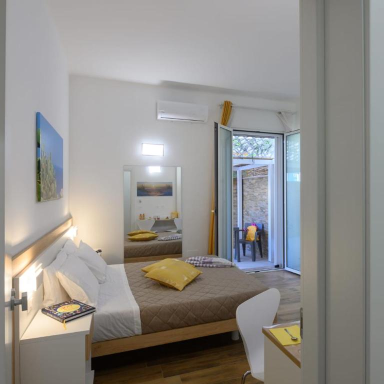 Buongiorno Lecce - Camera Matrimoniale con Bagno Privato - 1