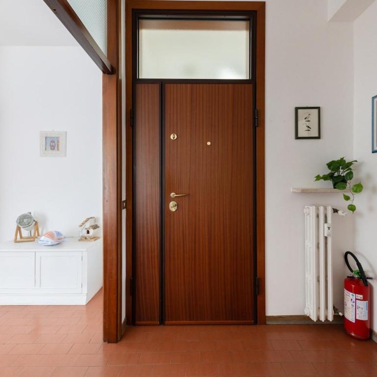 Viale Dante Home - One-Bedroom Apartment - 11
