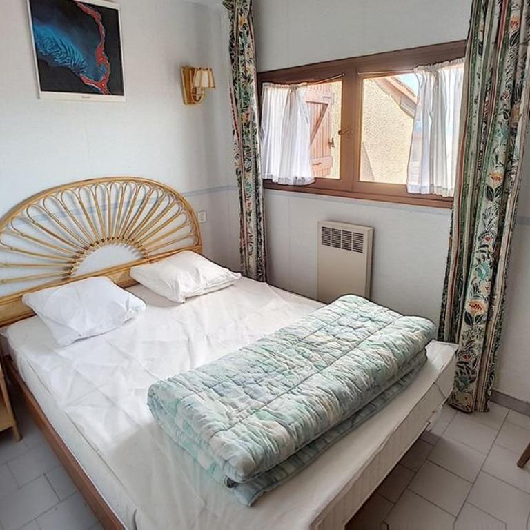 Grande villa proche de la mer - Maison 2 Chambres - 4