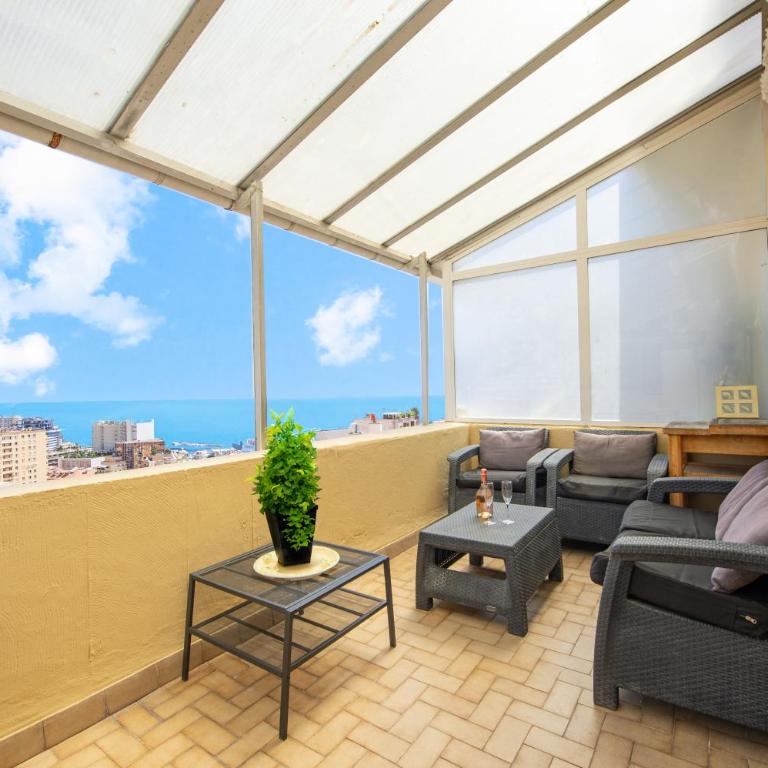 Vue mer et Principauté - Unique avec terrasse - GA - Appartement 1 Chambre - 30