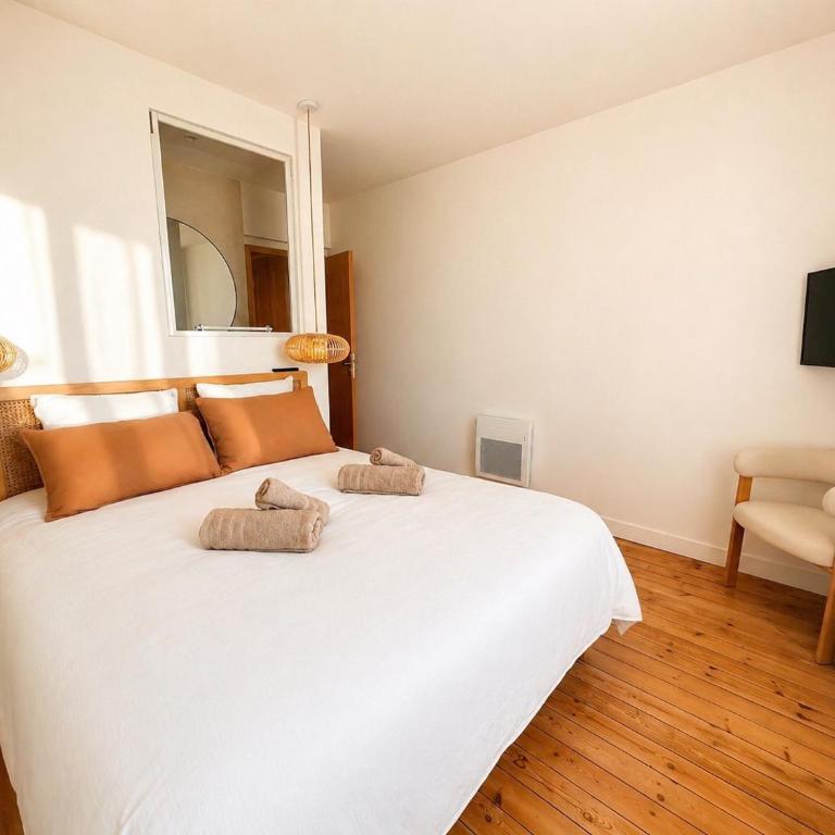 Villa Pacis rénovée - Face mer La Baule -15 pers - 5 suites avec SDB -Terrasse & BBQ sous les pins - Villa con Vista Mare - 15