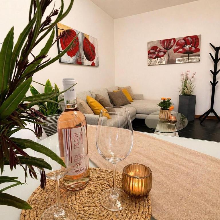 Panorama - One-Bedroom Apartment - 2