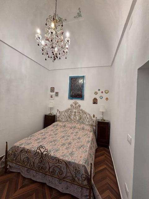 Luxury Dimora Peter - Two-Bedroom House - 14